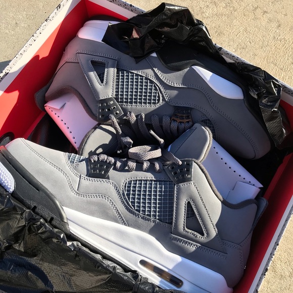 Jordan 4 Cool Grey Size 10.5 - Picture 3 of 4